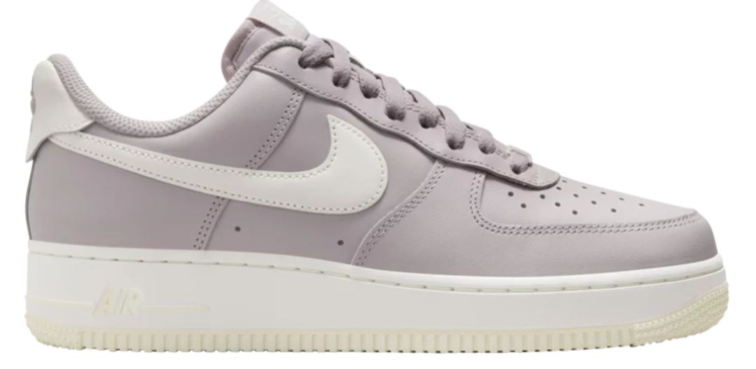 Nike Wmns Air Force 1 '07 EasyOn 'Platinum Violet'
