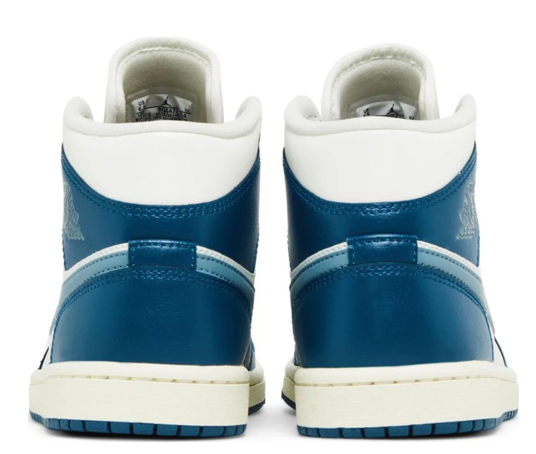 Nike Wmns Air Jordan 1 Mid 'Sky J French Blue'