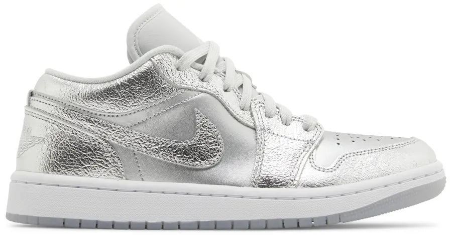 Nike Wmns Air Jordan 1 Low SE 'Metallic Silver'