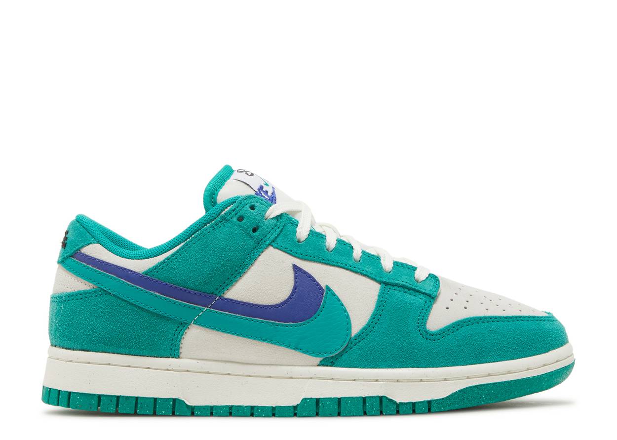 Nike Women's Dunk Low SE '85'